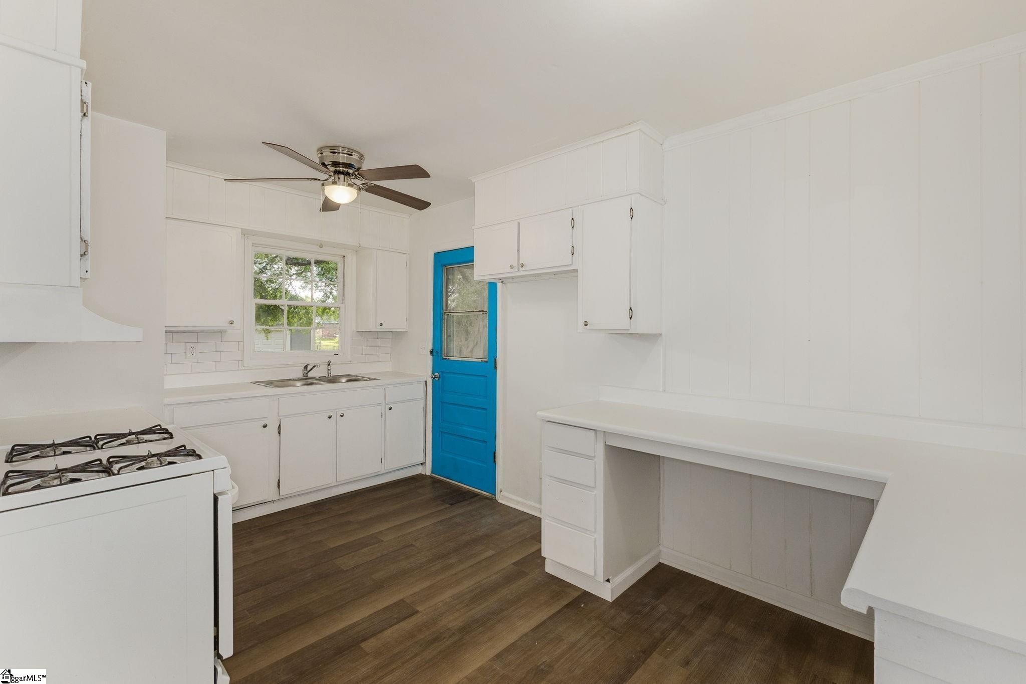 Moore, South Carolina 29369, United States, 3 Bedrooms Bedrooms, ,2 BathroomsBathrooms,Residential,Active,122963