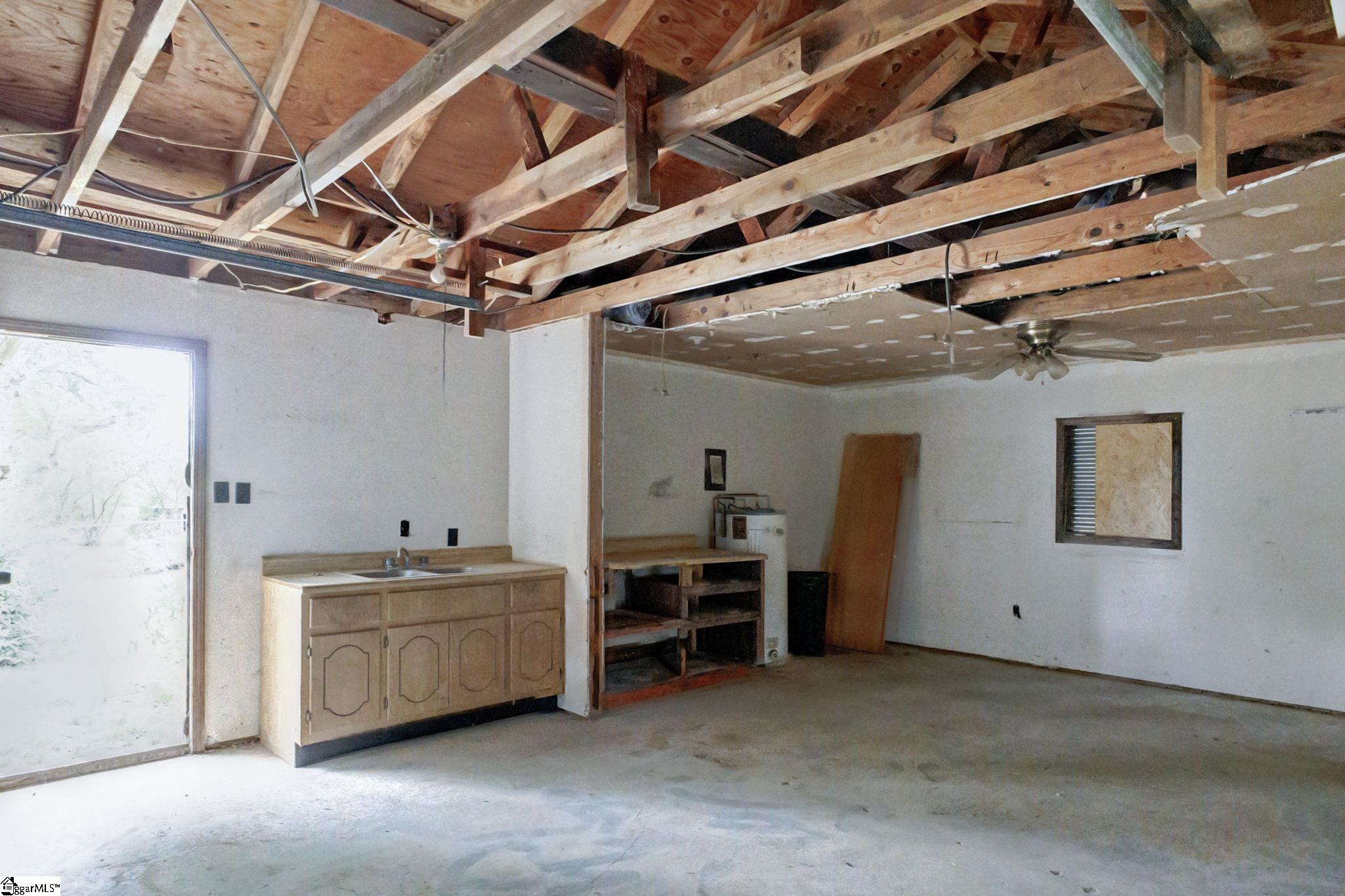 Moore, South Carolina 29369, United States, 3 Bedrooms Bedrooms, ,2 BathroomsBathrooms,Residential,Active,122963