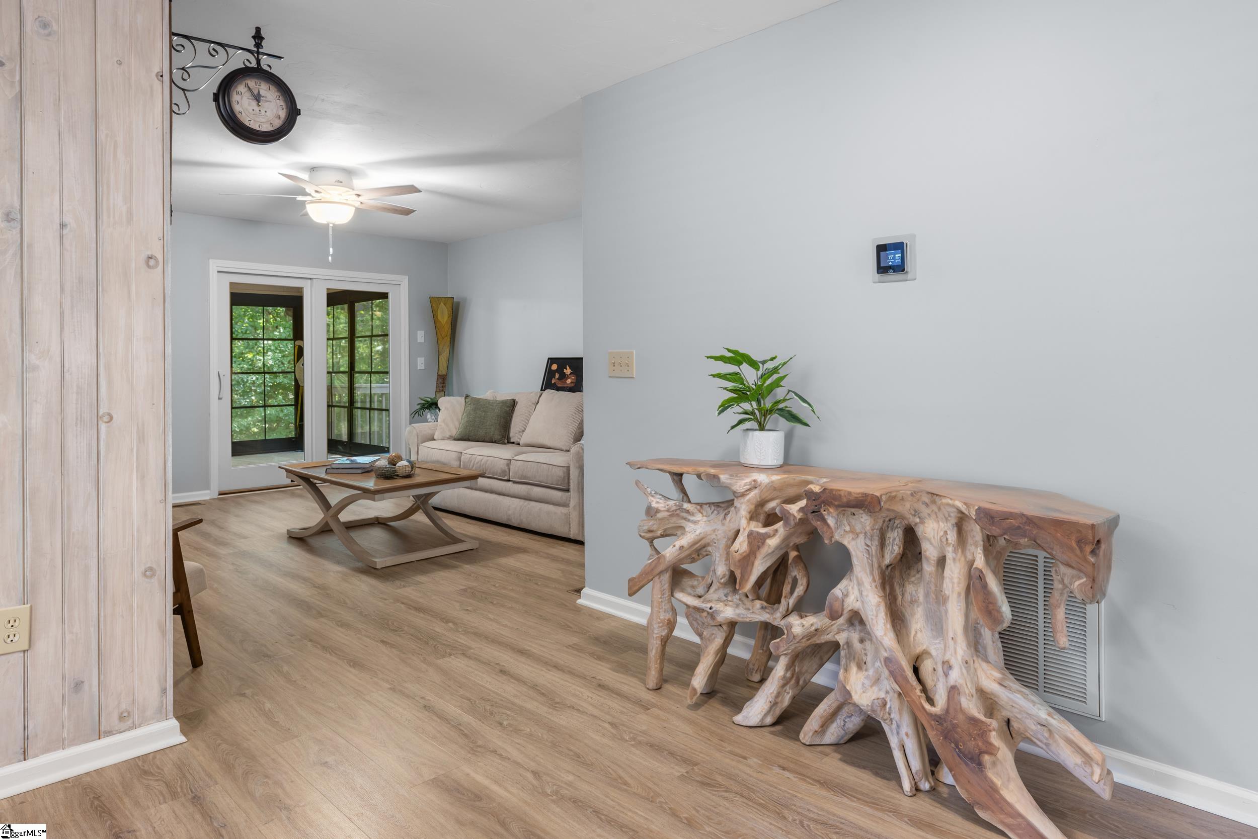 203 Long Reach Drive