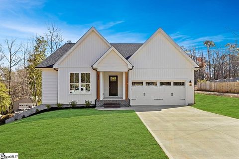 102 Millbrook Circle Taylors SC 29687