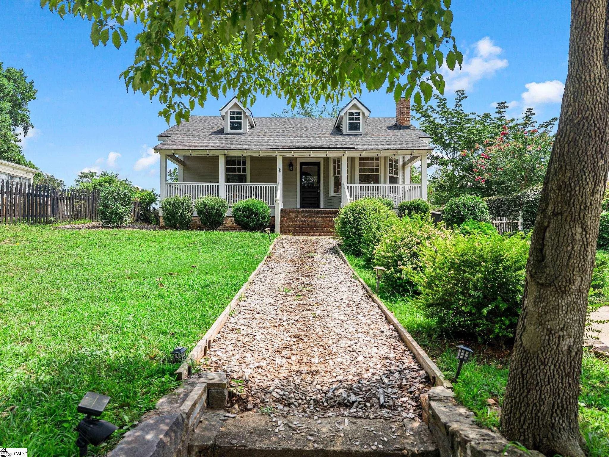 143 Broadway Avenue, Tryon, NC, 28782