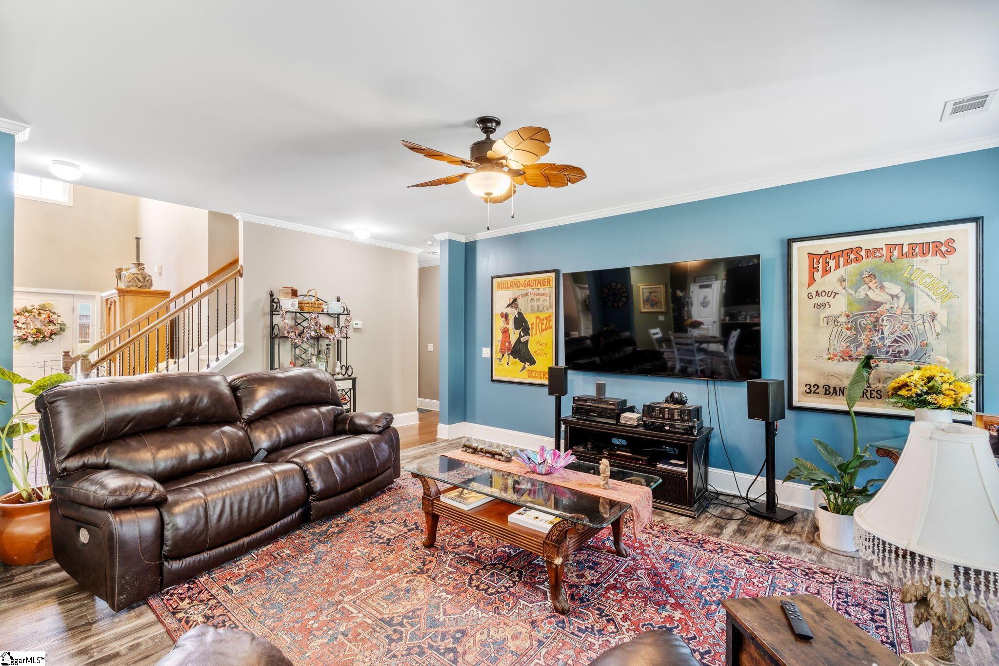 113 Hazeldeen Place