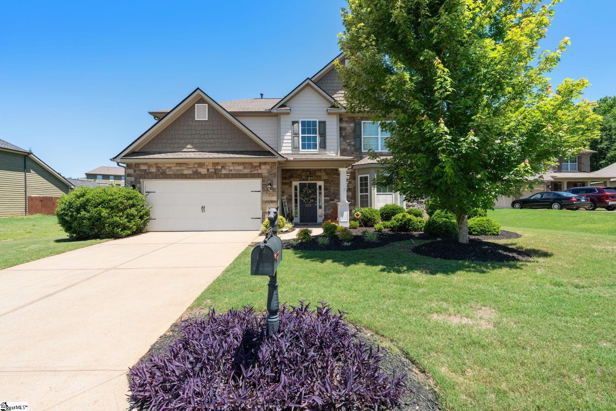 113 Hazeldeen Place
