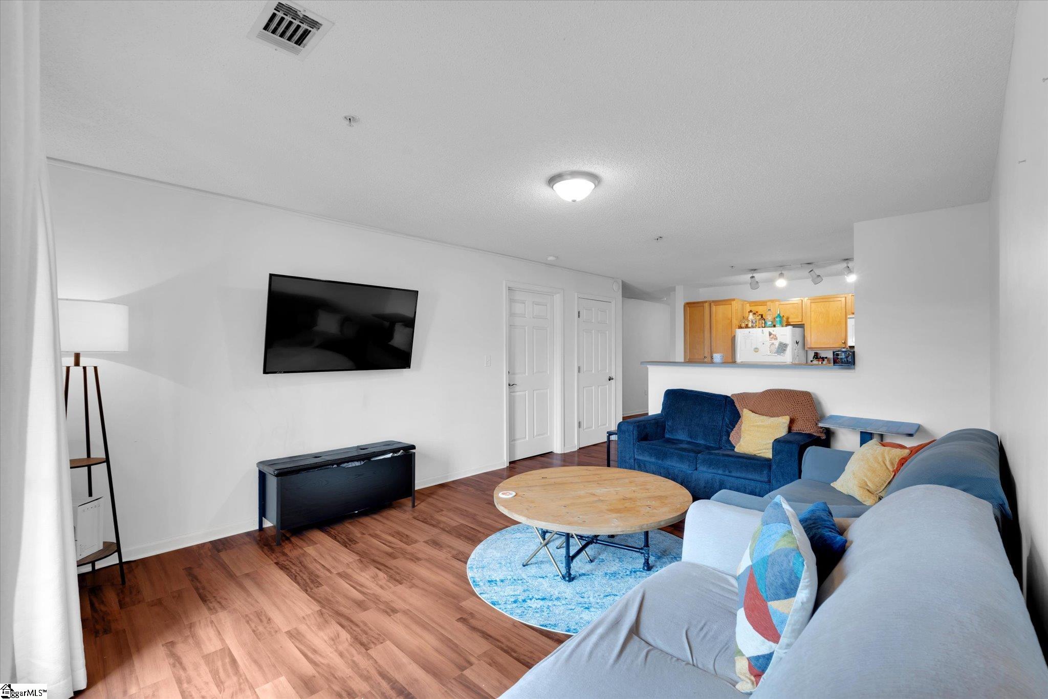 1412 Harts Ridge Drive