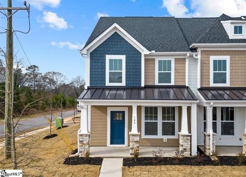 Photo of 109 Dalmatian Drive, Spartanburg, SC 29307 (MLS # 1590481)