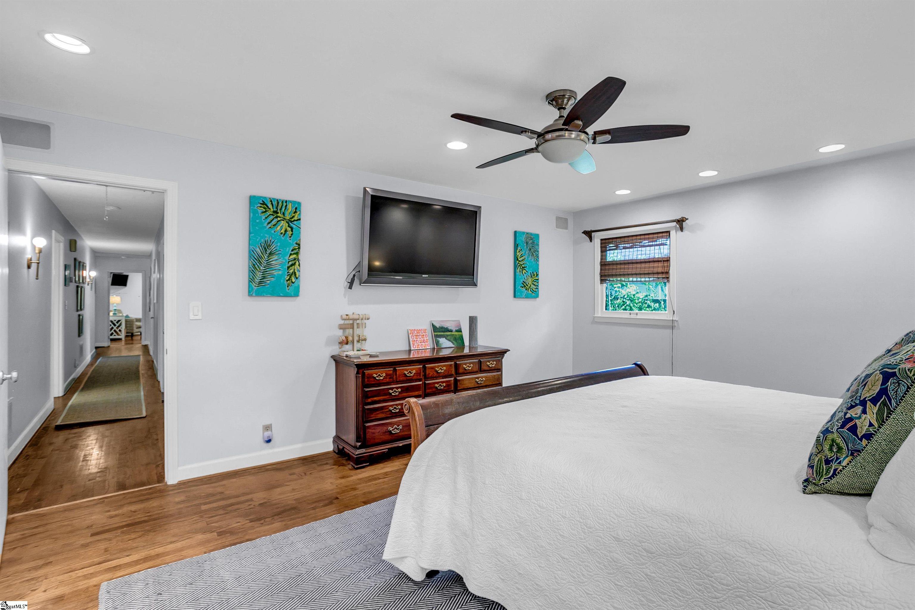 Greenville, South Carolina 29607, United States, 4 Bedrooms Bedrooms, ,3 BathroomsBathrooms,Residential,Active,123634