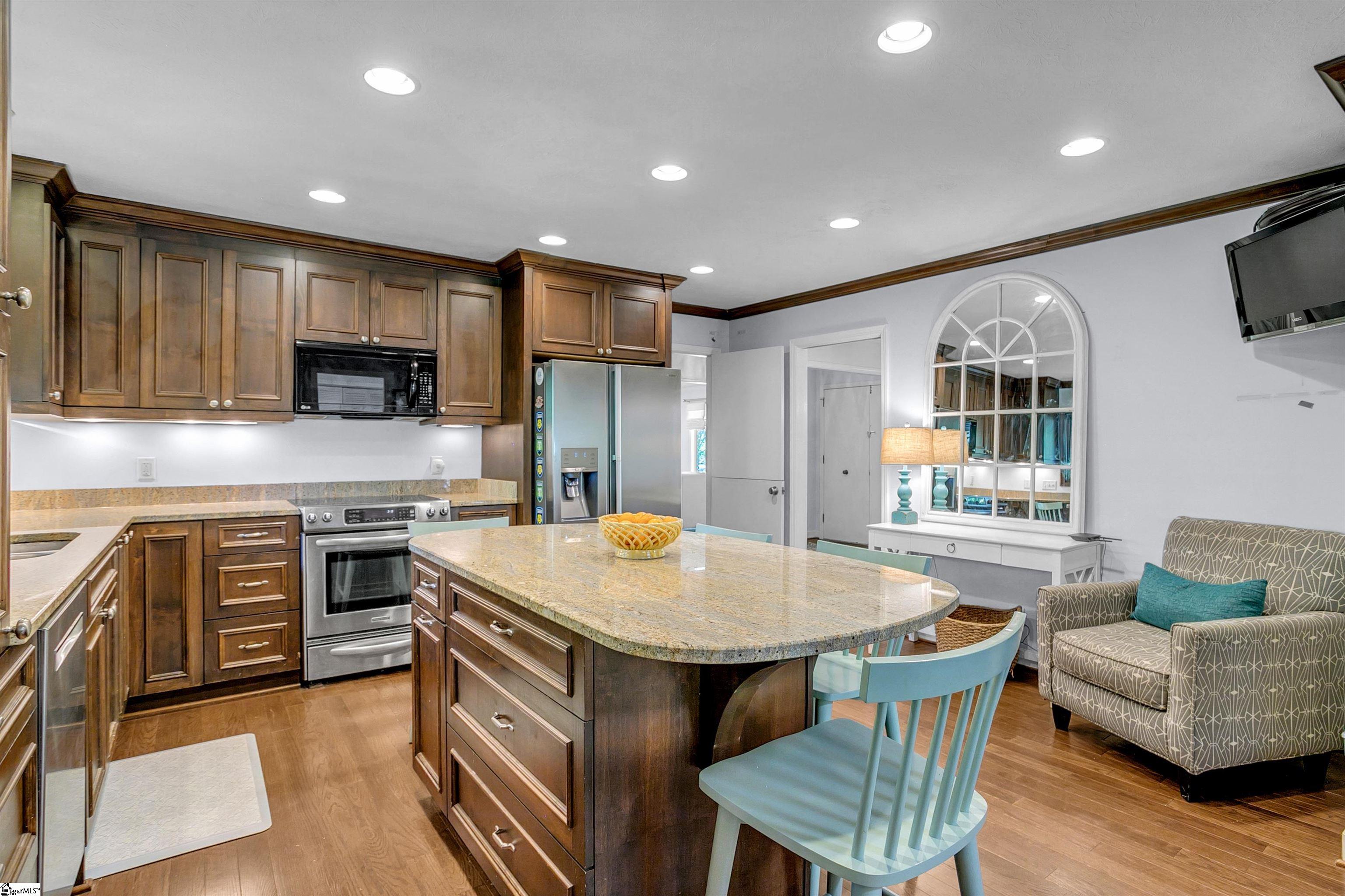 Greenville, South Carolina 29607, United States, 4 Bedrooms Bedrooms, ,3 BathroomsBathrooms,Residential,Active,123634