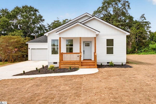 48 EBENEZER CHURCH RD, TRAVELERS REST, SC 29690 - Image e2bd4bcb96f20f7b5641ea9d3cda678f/1395687260