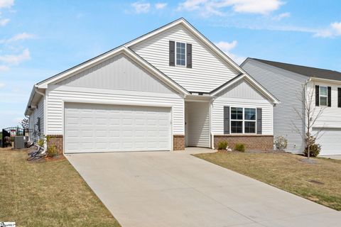 Photo of 116 Ella B Lane, Easley, SC 29640 (MLS # 1590953)