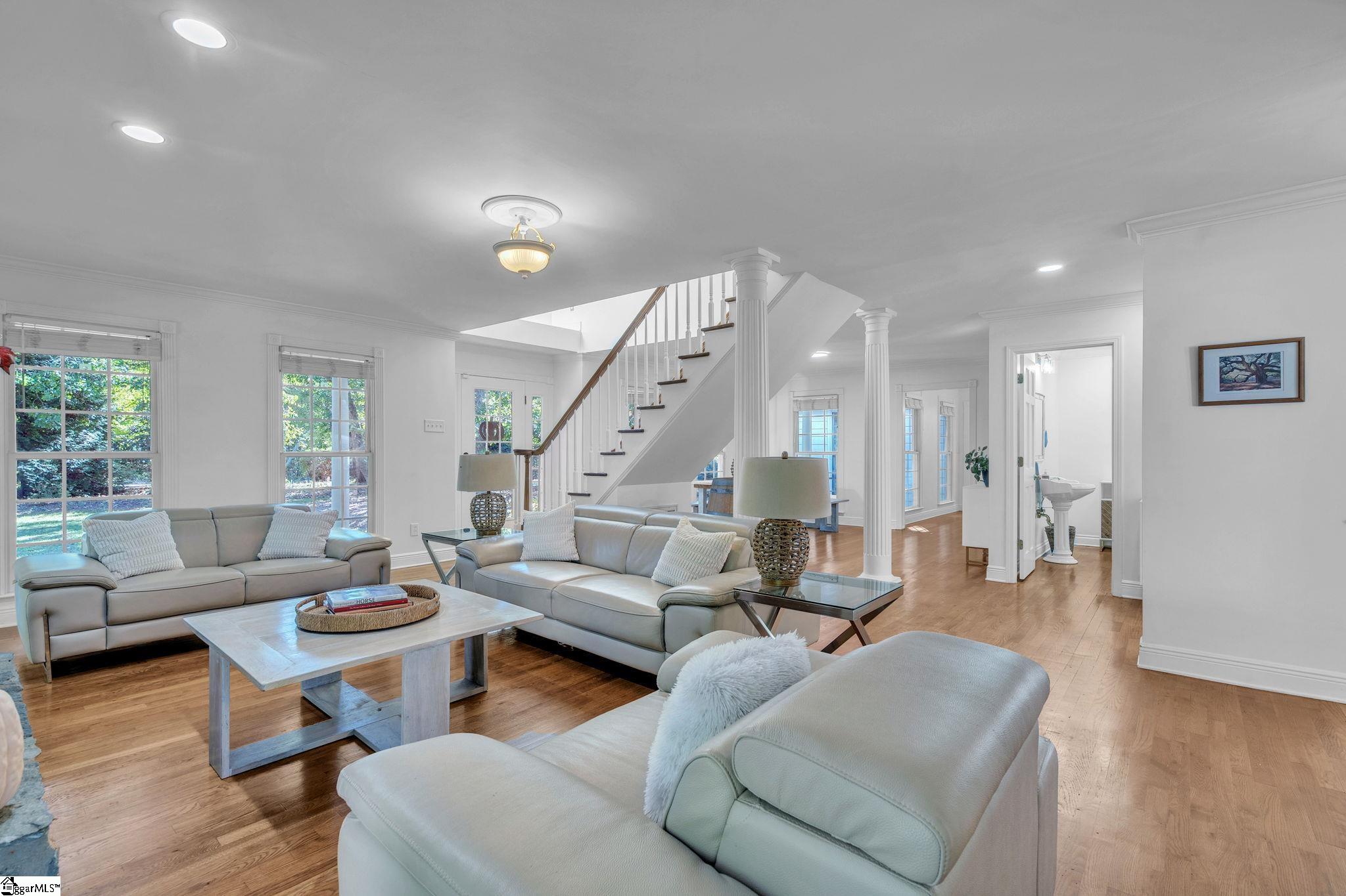 Real Estate Search 4 4455 Skyland Drive