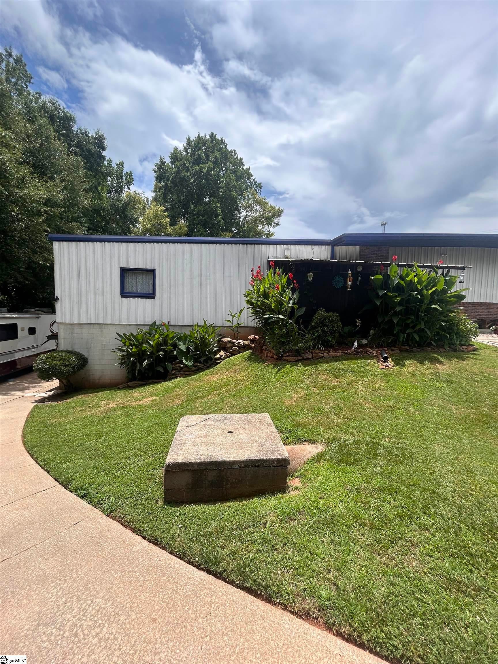 141 City View Circle
