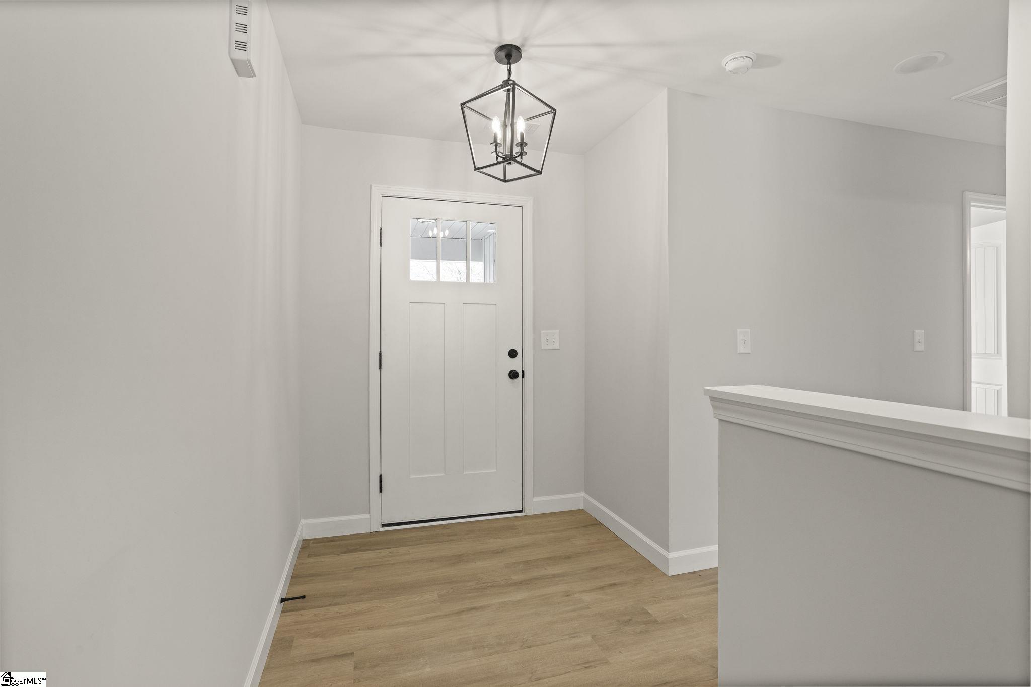 102 Millbrook Circle