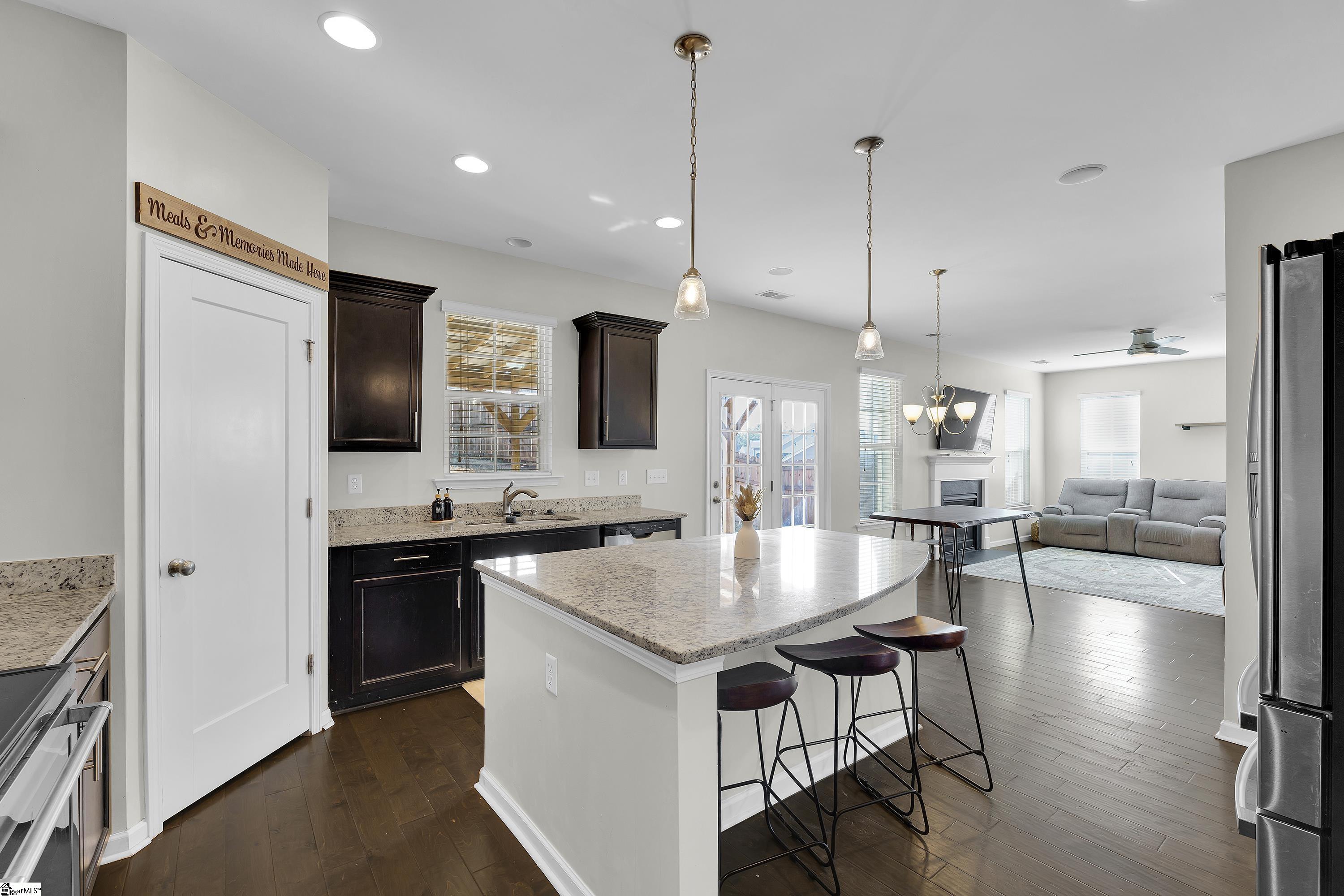 123 W Pyrenees Drive