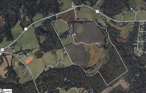 2042 Earls Bridge Road Easley SC 29640