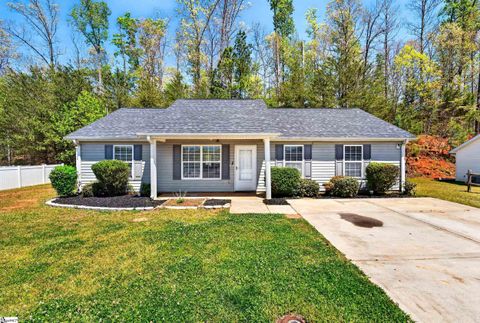 Photo of 509 Brenna Lane, Piedmont, SC 29673 (MLS # 1588006)