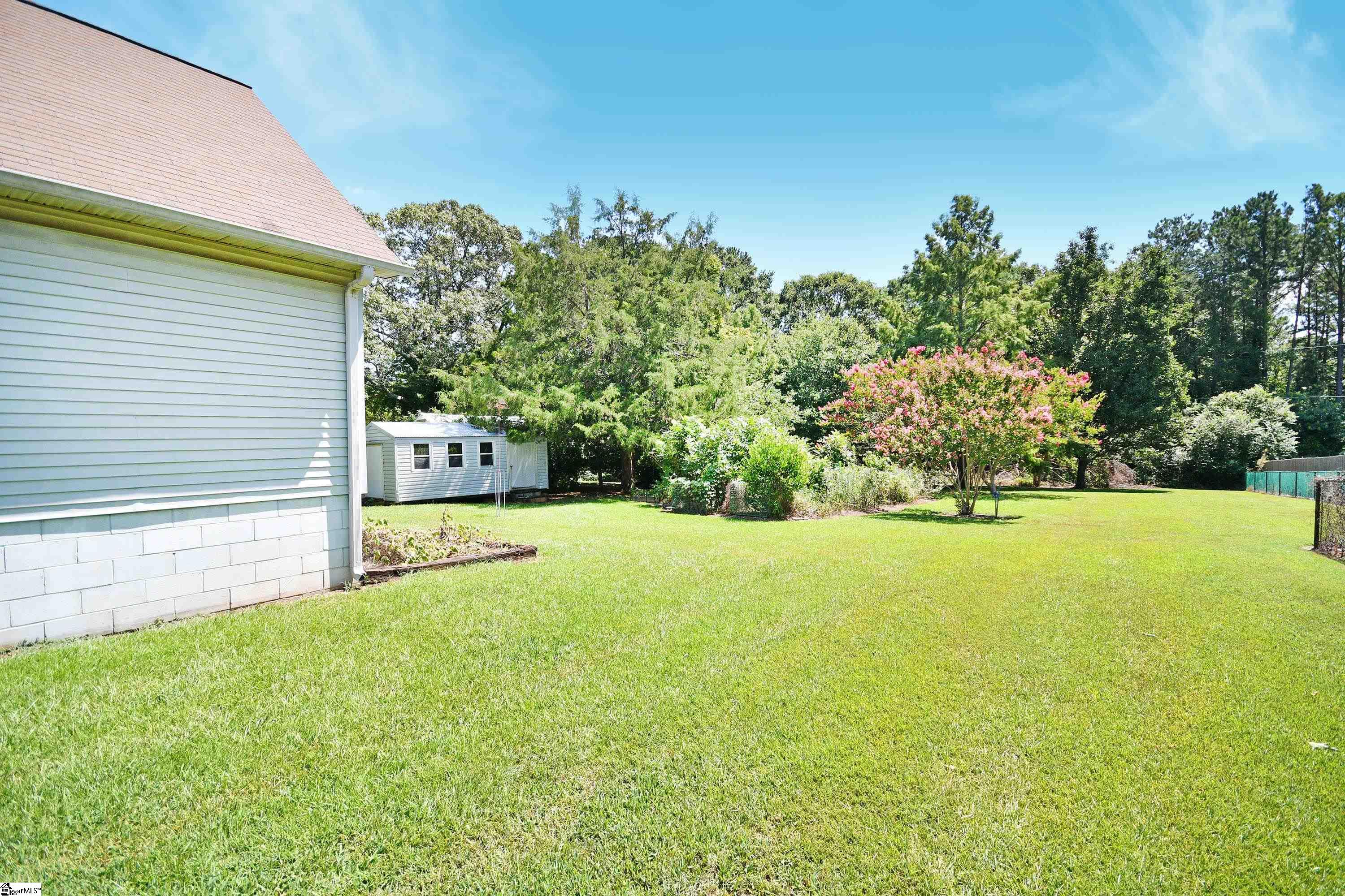 205 Ashmore Bridge Road