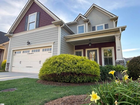 Photo of 330 Belle Oaks Drive, Simpsonville, SC 29680 (MLS # 1587834)