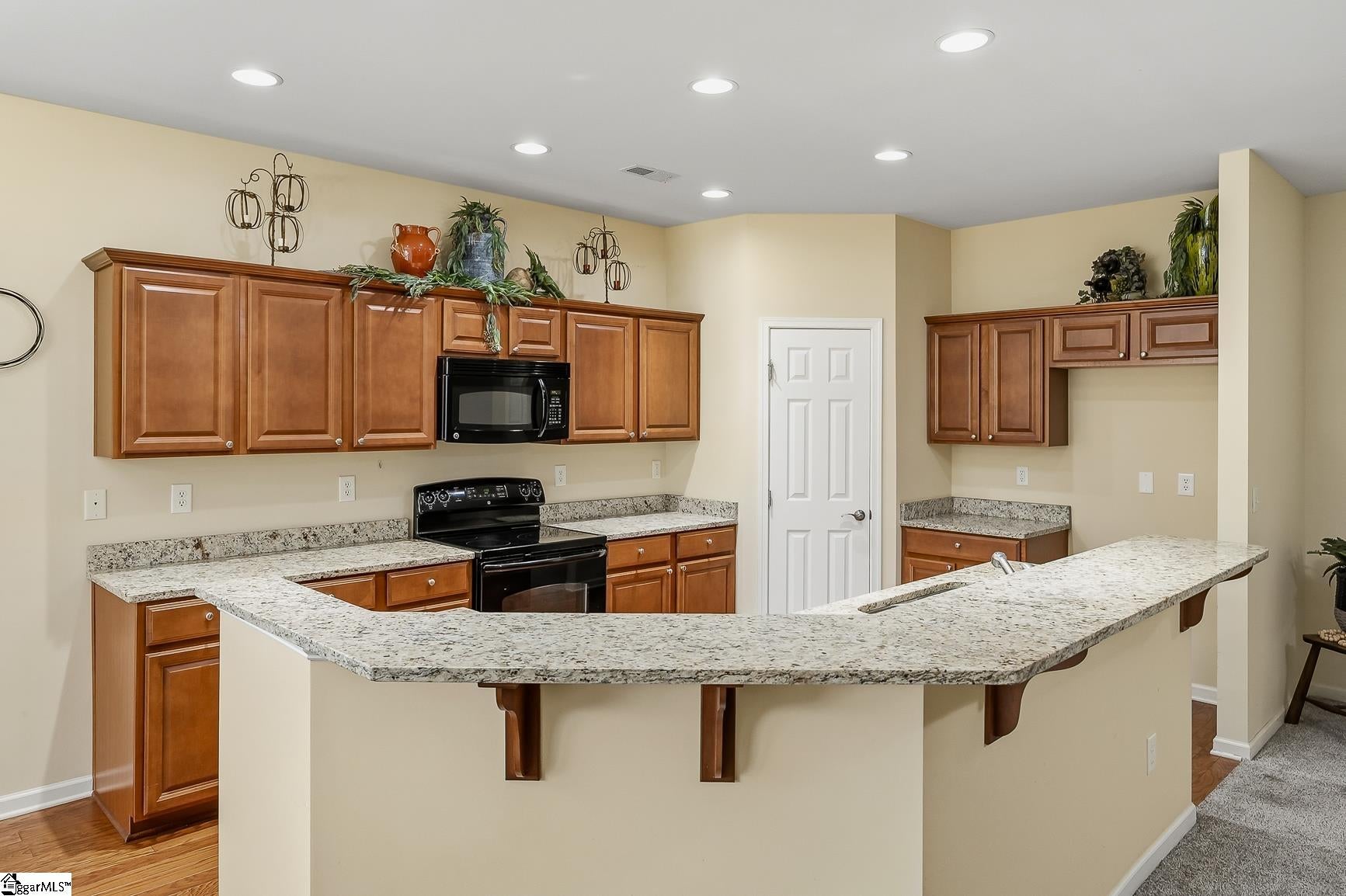 1011 Drakes Crossing