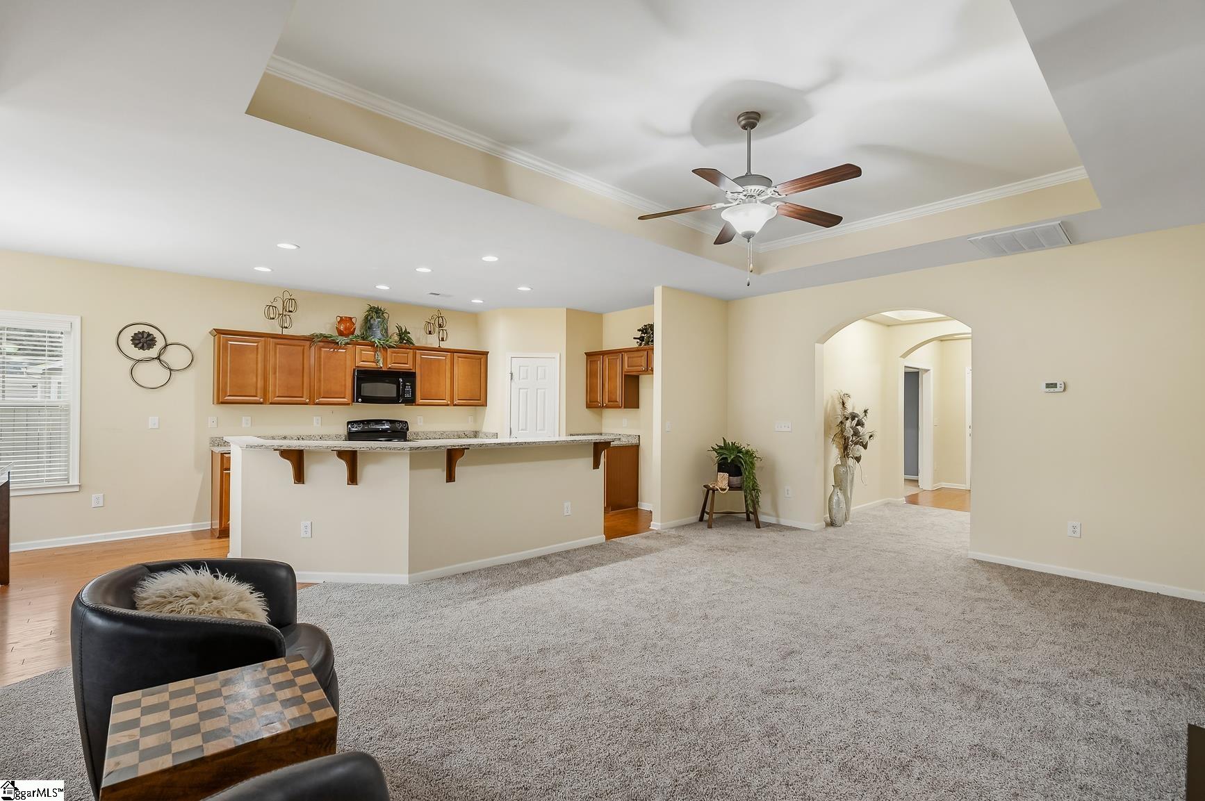 1011 Drakes Crossing