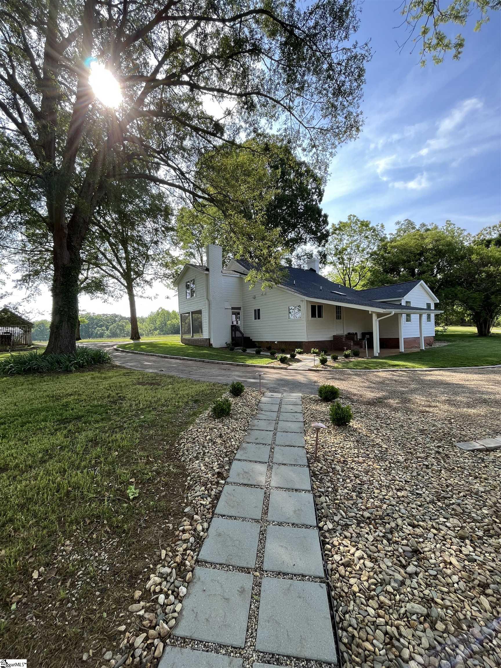 10049 Old White Horse Road