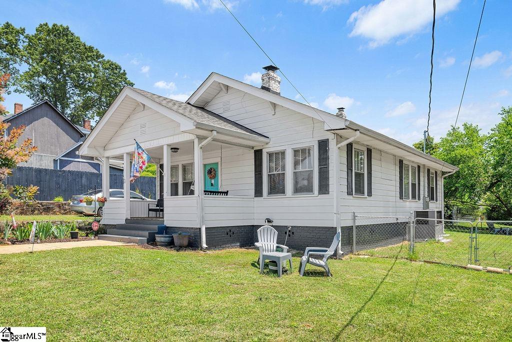 107 Hagood Street