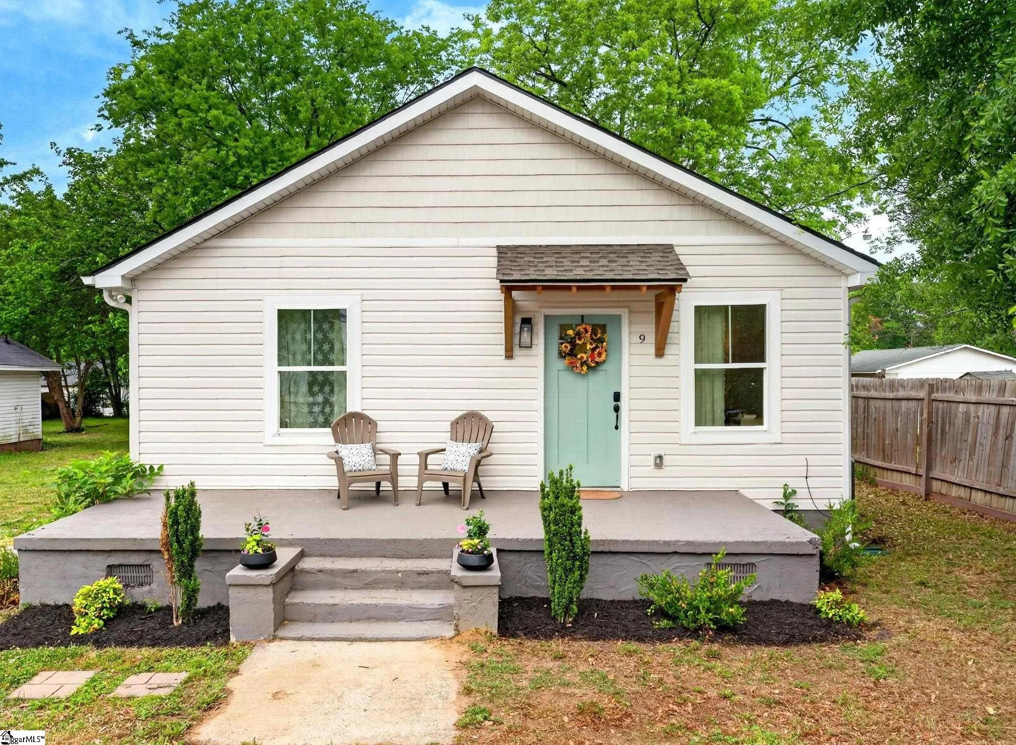 9 Mcdade Street