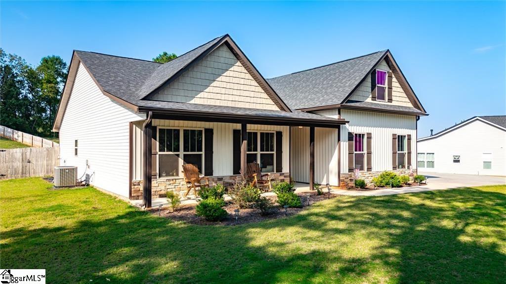 105 Cliftons Landing Drive