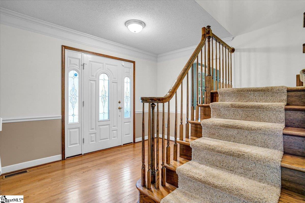 Taylors, South Carolina 29687, United States, 4 Bedrooms Bedrooms, ,3 BathroomsBathrooms,Residential,Active,239993