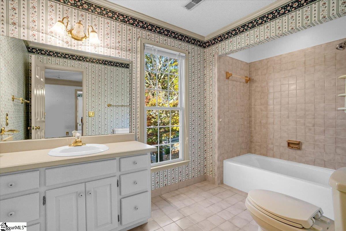 Taylors, South Carolina 29687, United States, 4 Bedrooms Bedrooms, ,3 BathroomsBathrooms,Residential,Active,239993