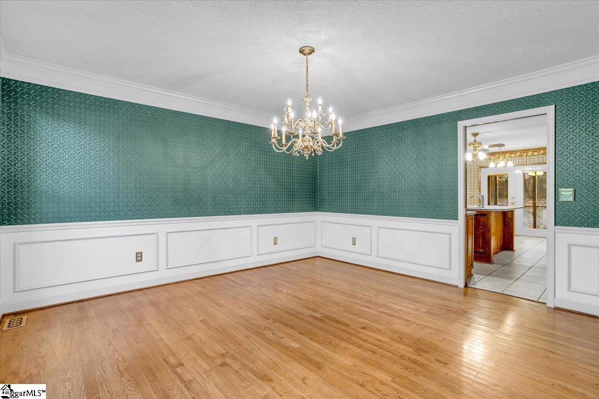 Taylors, South Carolina 29687, United States, 4 Bedrooms Bedrooms, ,3 BathroomsBathrooms,Residential,Active,239993