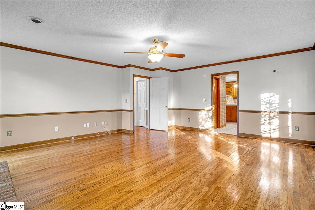 Taylors, South Carolina 29687, United States, 4 Bedrooms Bedrooms, ,3 BathroomsBathrooms,Residential,Active,239993