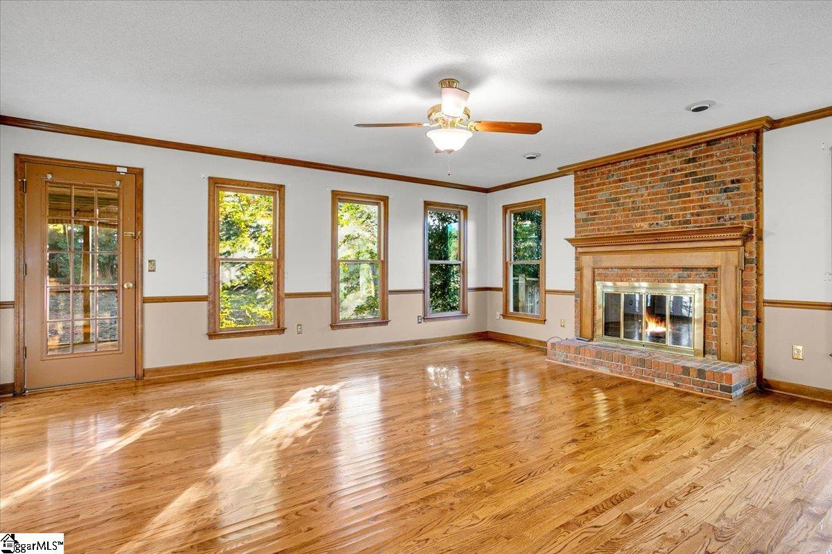 Taylors, South Carolina 29687, United States, 4 Bedrooms Bedrooms, ,3 BathroomsBathrooms,Residential,Active,239993