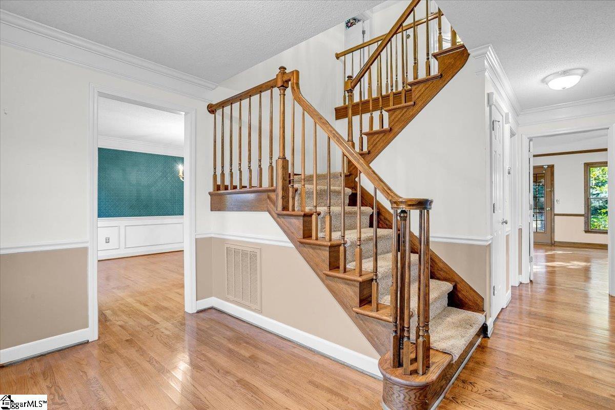 Taylors, South Carolina 29687, United States, 4 Bedrooms Bedrooms, ,3 BathroomsBathrooms,Residential,Active,239993