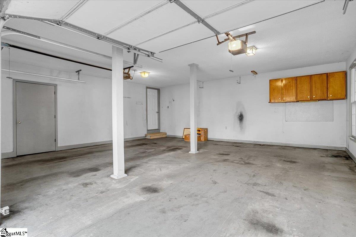 Taylors, South Carolina 29687, United States, 4 Bedrooms Bedrooms, ,3 BathroomsBathrooms,Residential,Active,239993