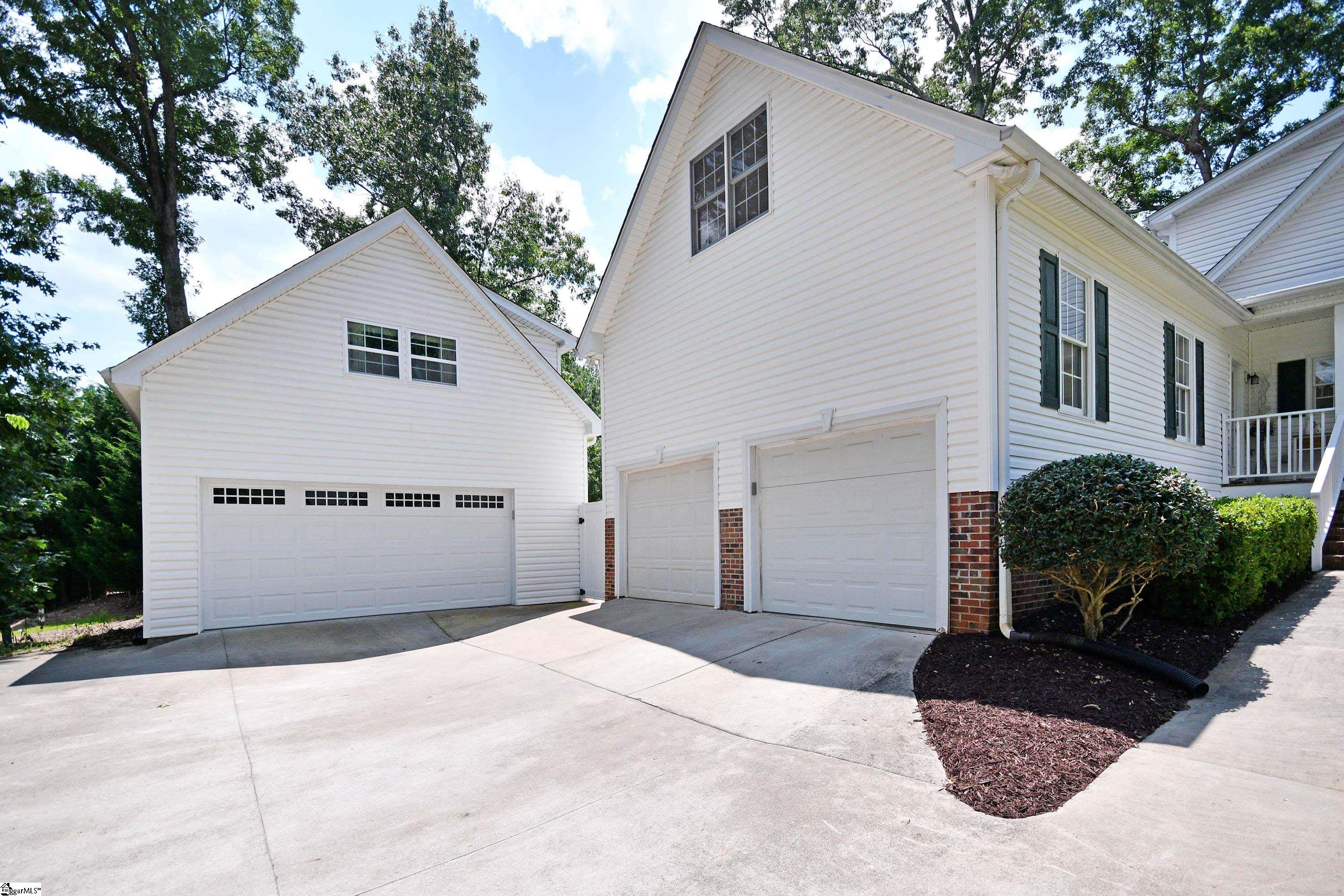 203 Tulip Tree Court