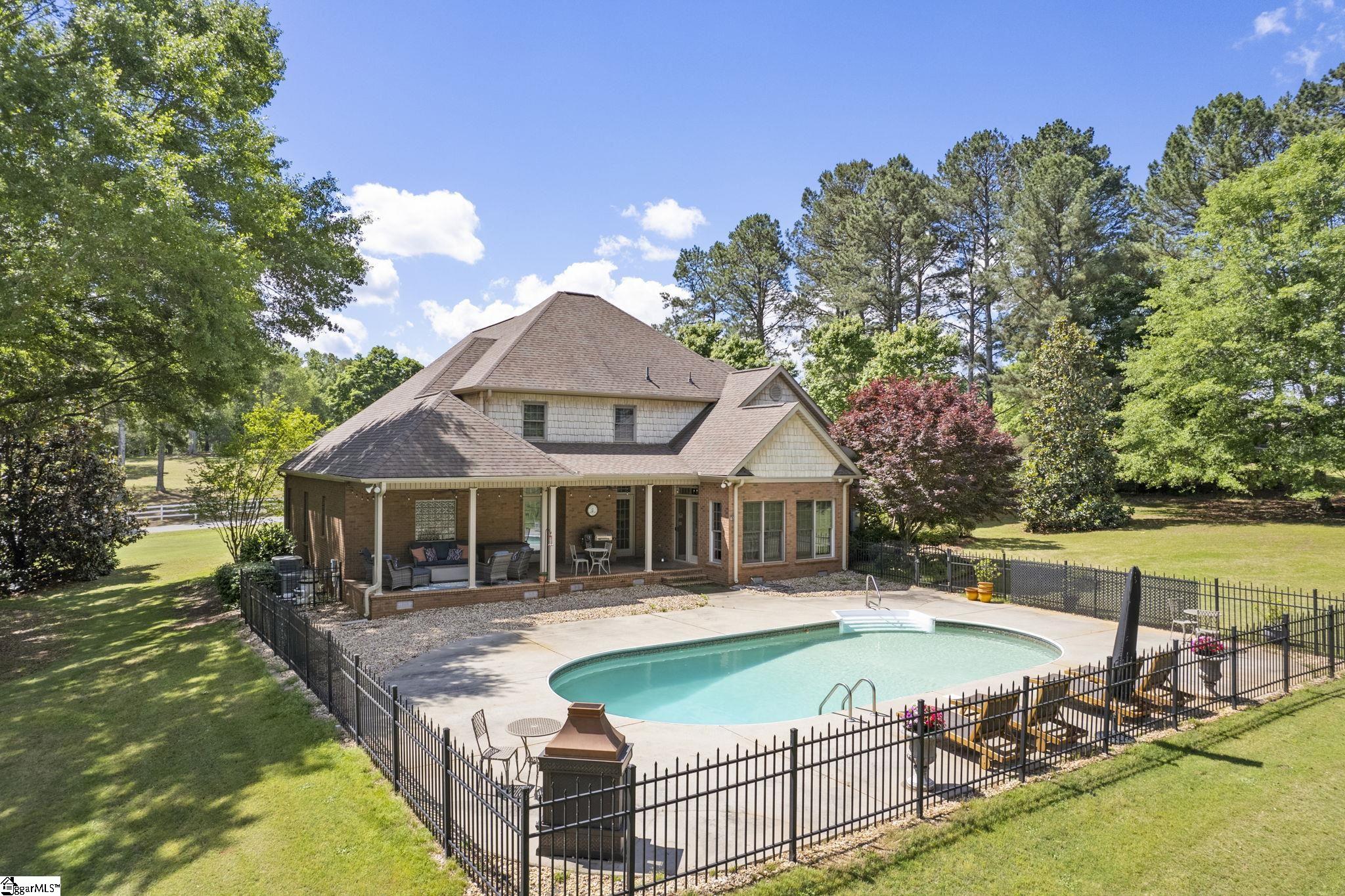 2905 Rambling Path