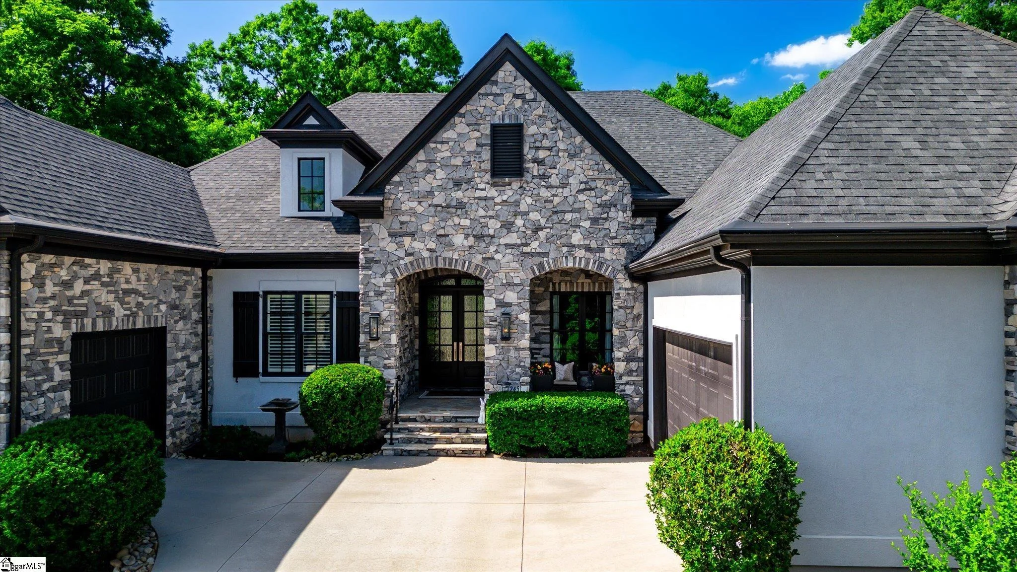 245 Abenaki Way