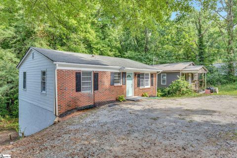A home in Woodruff