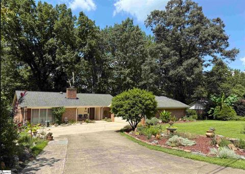 Photo of 223 Covington Road, Greenville, SC 29617 (MLS # 1584002)