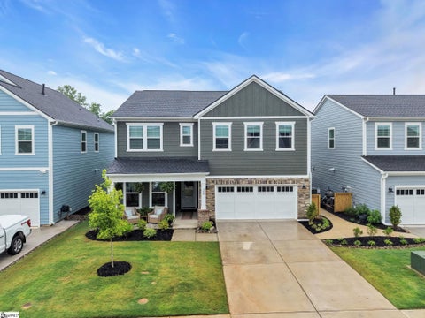 Photo of 106 Winding Stream Circle, Simpsonville, SC 29681 (MLS # 1601075)