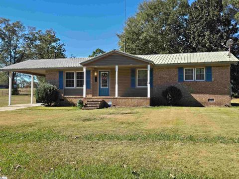 Photo of 1621 Dickerson Road, Elberton, GA 30635 (MLS # 1573381)