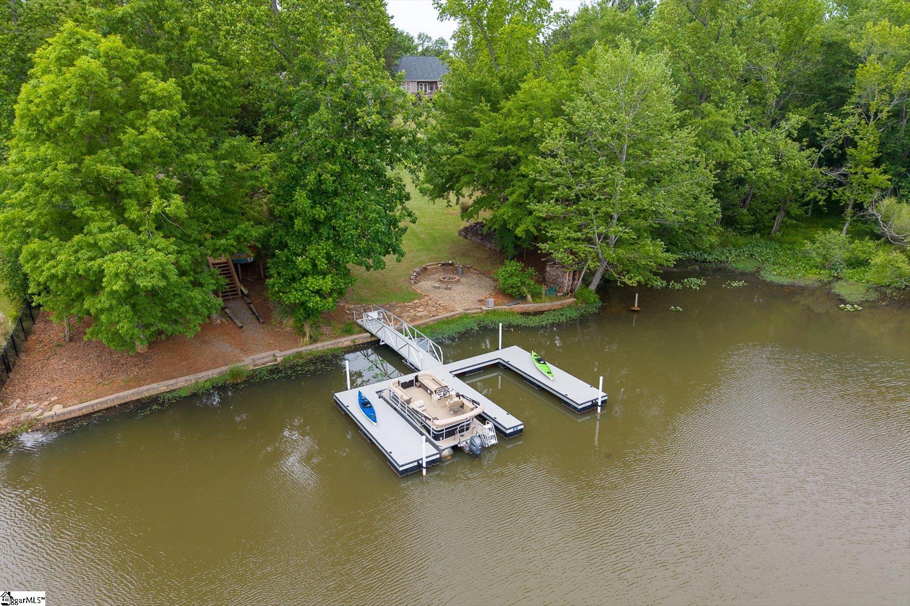 467 Sunset Pointe Drive