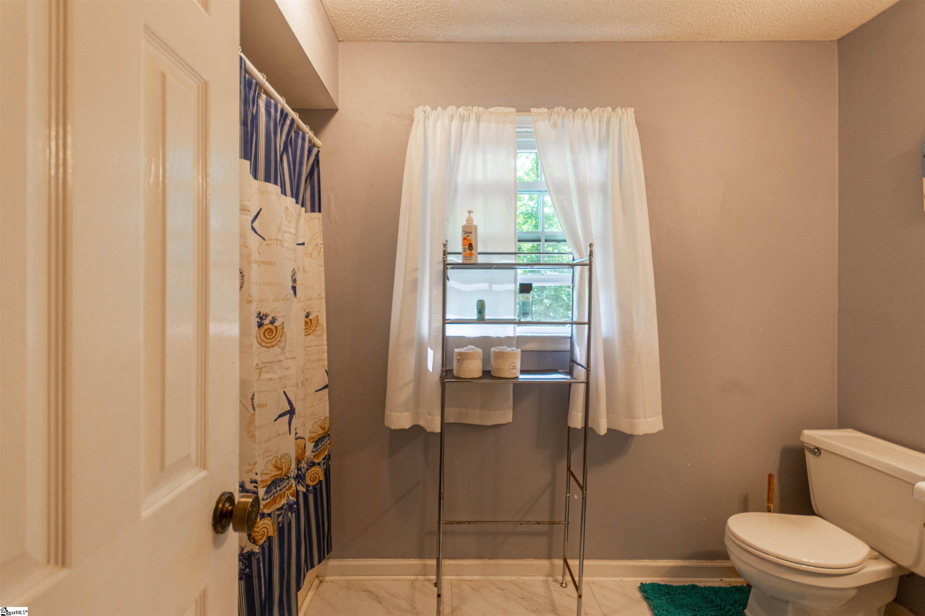 Inman, South Carolina 29349, United States, 4 Bedrooms Bedrooms, ,3 BathroomsBathrooms,Residential,Active,148048