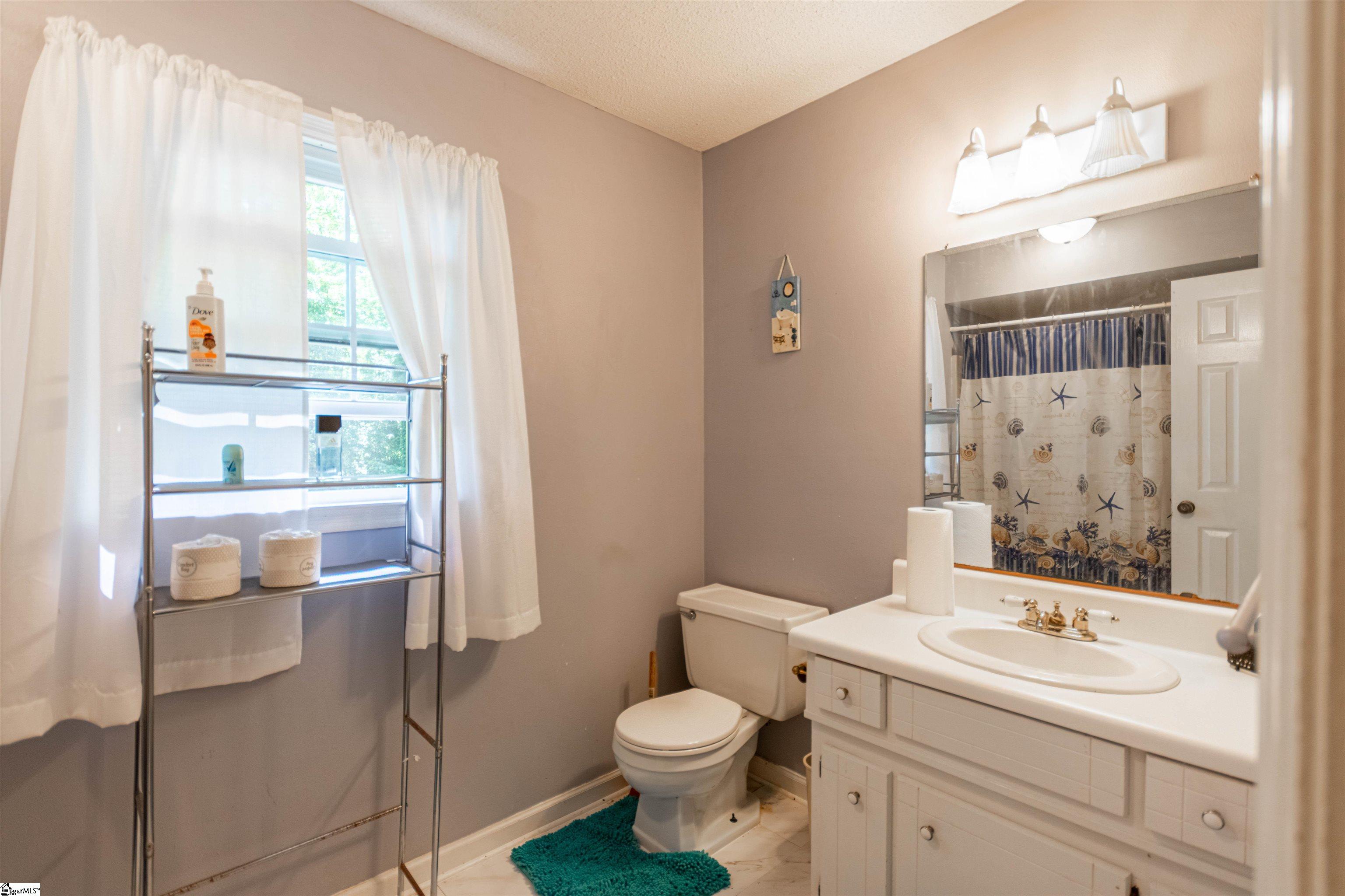 Inman, South Carolina 29349, United States, 4 Bedrooms Bedrooms, ,3 BathroomsBathrooms,Residential,Active,148048