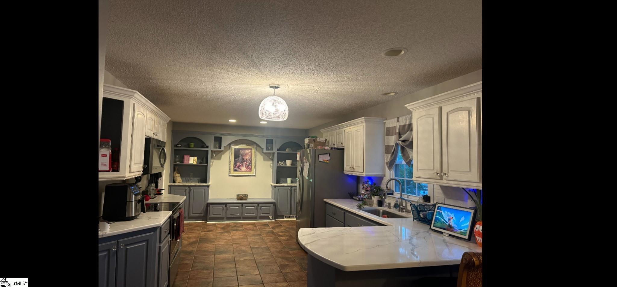 Inman, South Carolina 29349, United States, 4 Bedrooms Bedrooms, ,3 BathroomsBathrooms,Residential,Active,148048