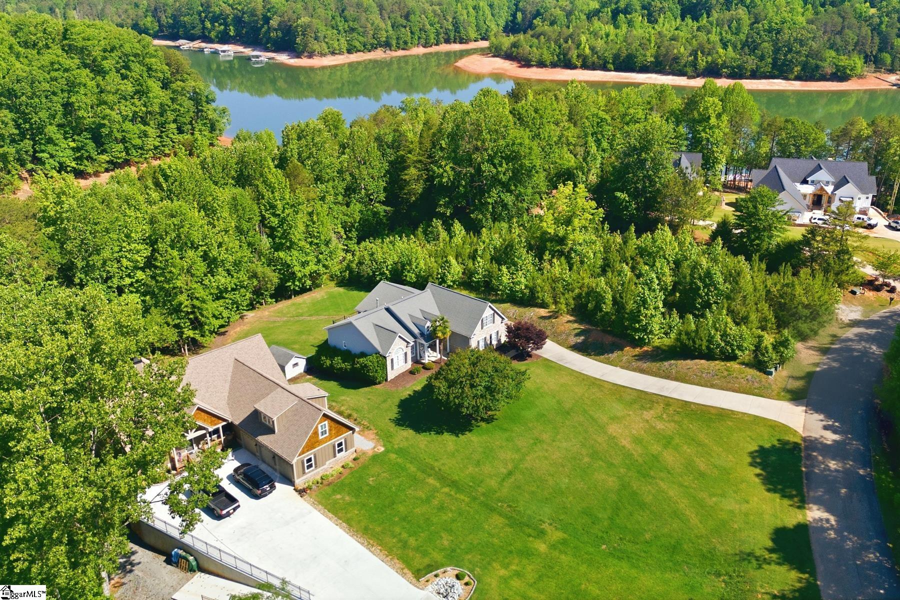 109 Martins Pointe Drive