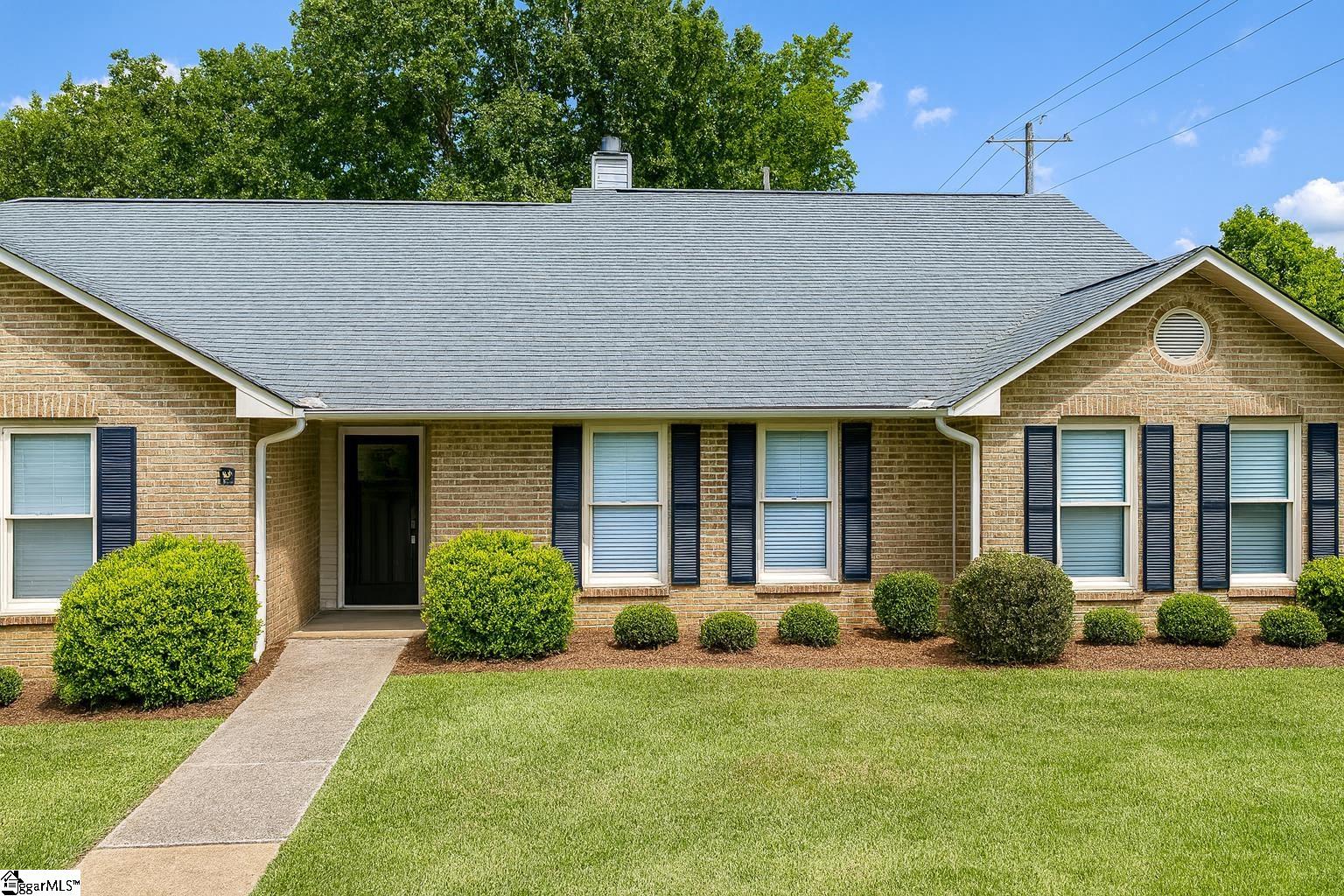 102 Heritage West Court, Greenwood, SC, 29646