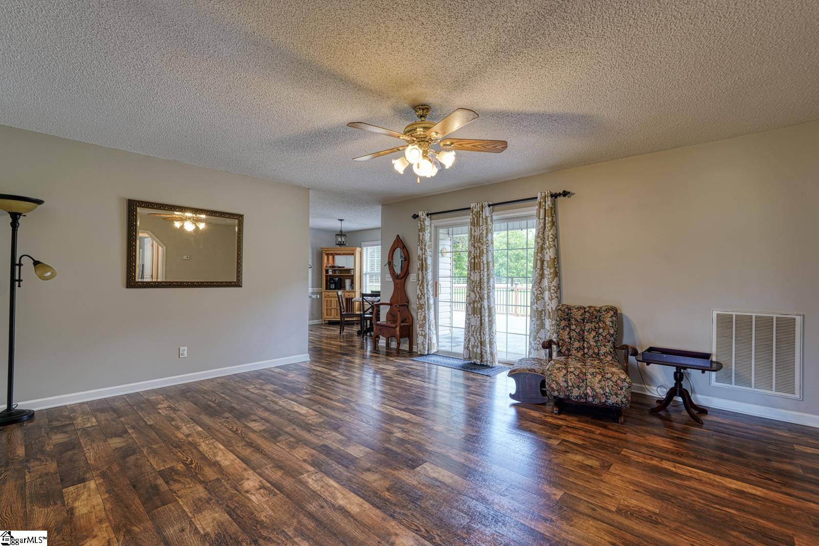 103 Cheyenne Ridge Trail