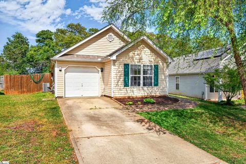 Photo of 515 Glenlea Lane, Greenville, SC 29617 (MLS # 1588424)