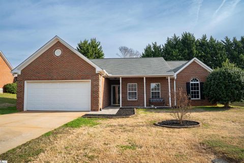 Photo of 298 Glen Crest Drive, Moore, SC 29369 (MLS # 1587281)